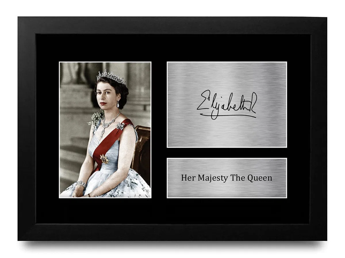 HWC Trading FR A4 The Queen Geschenke Gedrucktes signiertes Autogrammbild für Royalty-Fans - A4 Framed